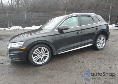 2018 Audi Q5 2.0T Premium/2.0T Tech Premium z USA, uszkodzony, nr VIN WA1BNAFY7J2161930